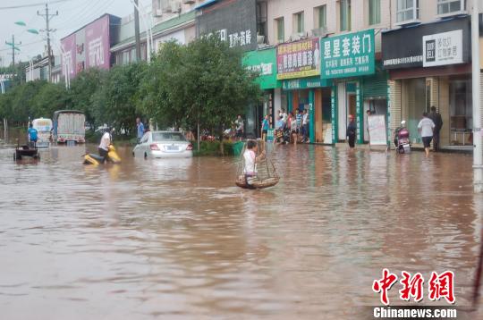 龙岩暴雨来袭，城市全力应对，最新报道汇总