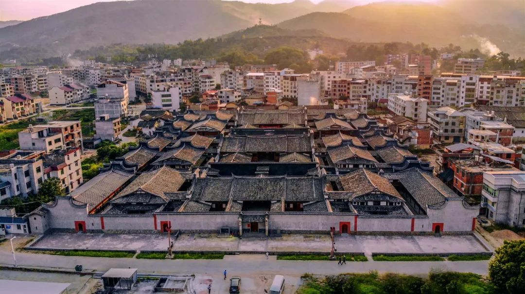 闽清最新楼盘，现代都市生活的理想居所探索