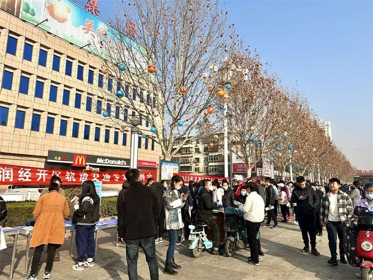 丰润最新招聘动态及其影响概览