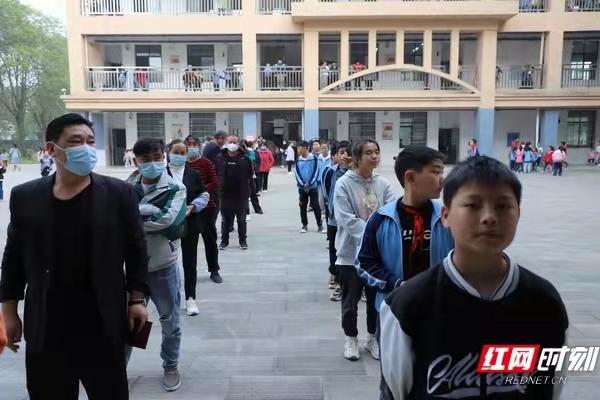 益阳护士招聘最新动态，职业发展的机遇与挑战